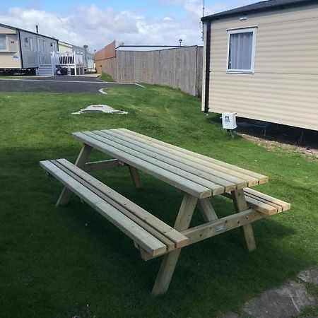 Marton Mere 6 Berth Caravan Блекпул Екстериор снимка