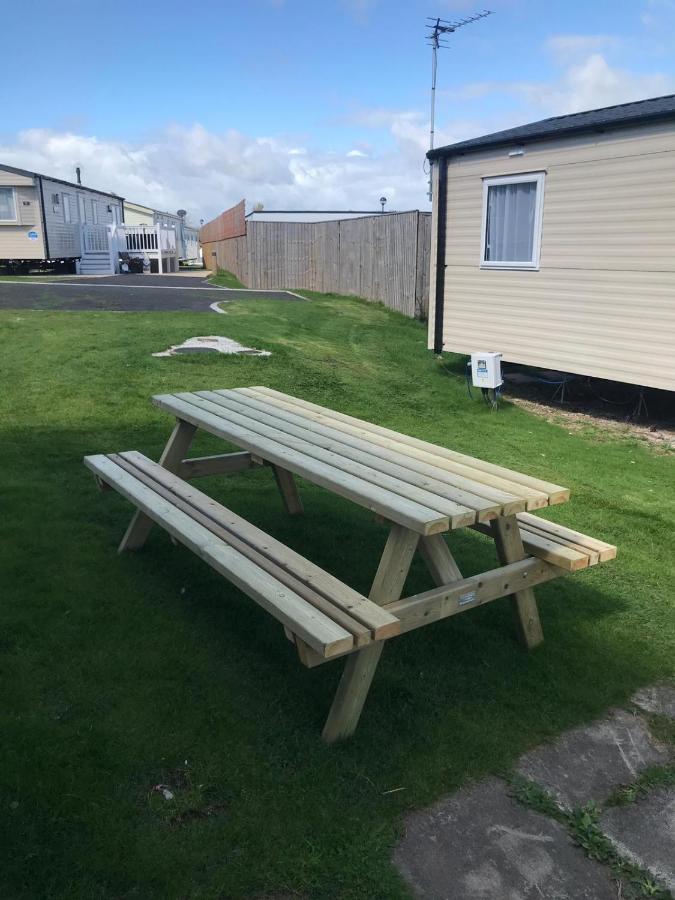 Marton Mere 6 Berth Caravan Блекпул Екстериор снимка